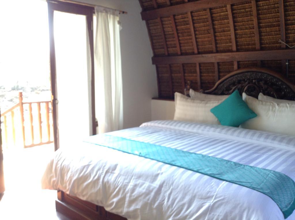 Karimun Lumbung Hotel Каримунджава Екстериор снимка