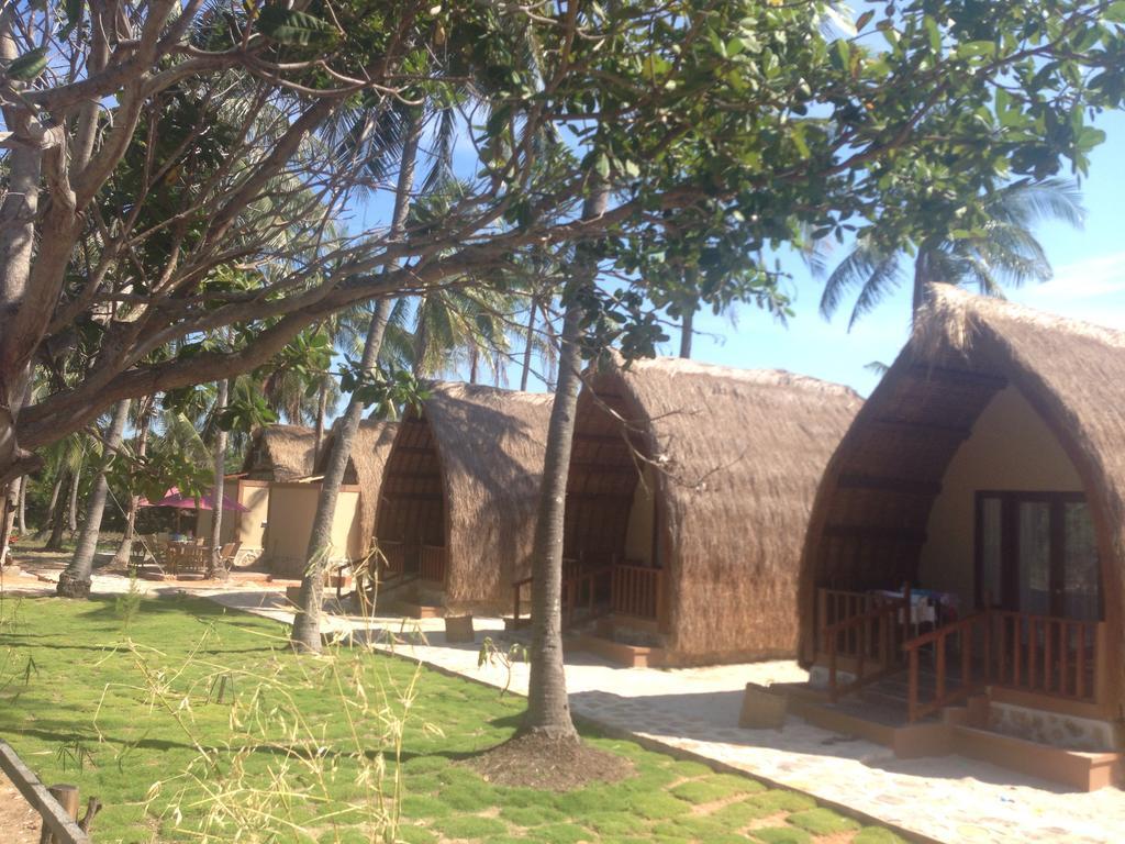 Karimun Lumbung Hotel Каримунджава Екстериор снимка