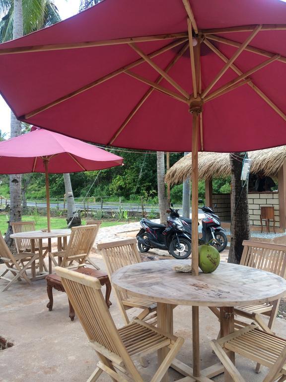 Karimun Lumbung Hotel Каримунджава Екстериор снимка